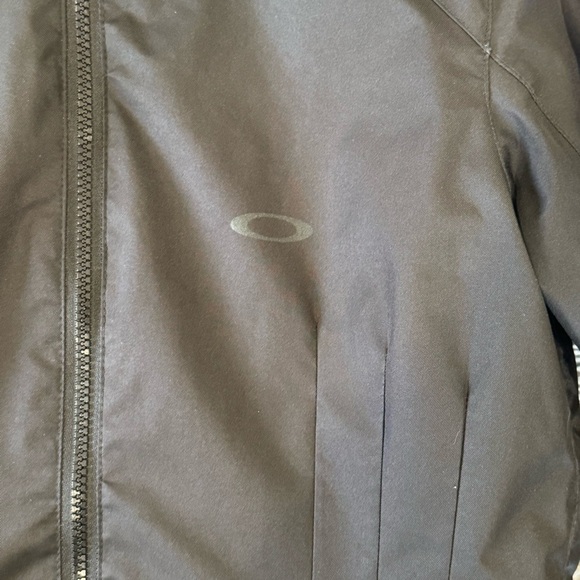 Oakley Women's Black All-Weather Performance Jacket - Small - Picture 6 of 11